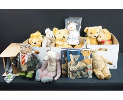 Quantity of Early-Mid 20th Century onwards teddy bears and related items to include a straw filled white haired articulated t