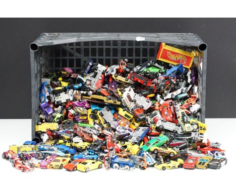 Around 400 Mattel Hot Wheels diecast models from 1970-2000s including Redline examples 