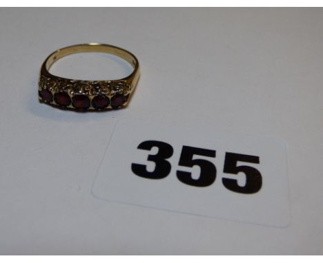 LADIES 9CT GOLD 5 STONE GARNET DRESS RING SIZE R 2.9G APPROX