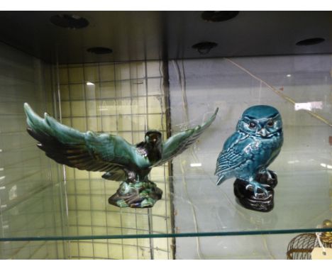 CANADIAN BLUE MOUNTAIN POTTERY SPREAD EAGLE FIGURE 39CM APPROX AND A POOLE POTTERY OWL 17.5CM APPROX