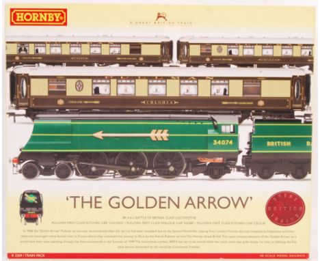 A Hornby 00 gauge model railway trainset boxed set from the Great British Trains series R2369 ' The Golden Arrow '. Superbly 