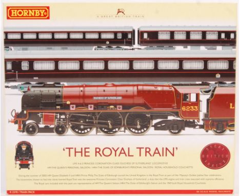 A Hornby 00 gauge model railway trainset boxed set from the Great British Trains series R2370 ' The Royal Train '. Superbly d