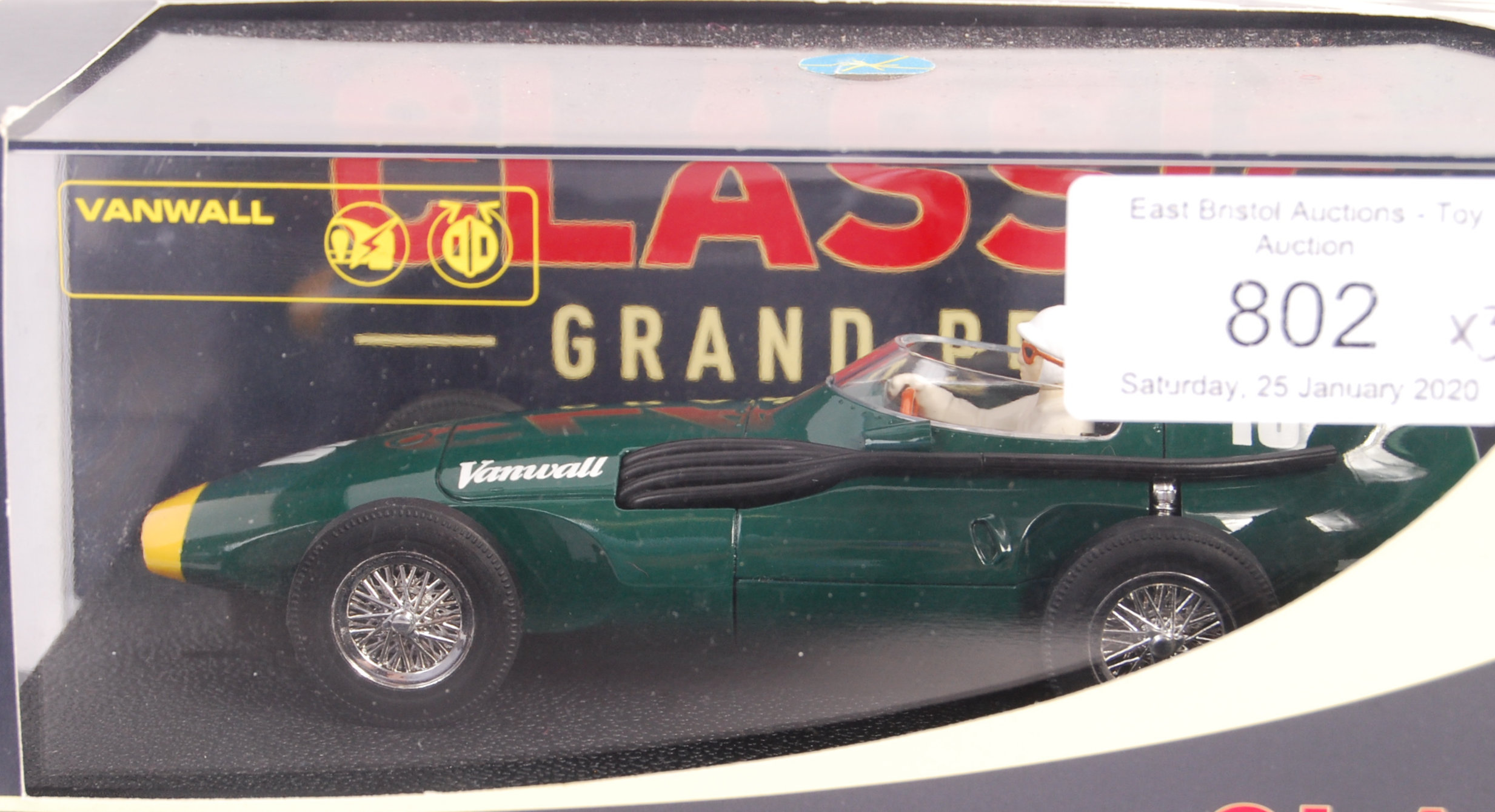 Scalextric a collection of x3 Scalextric ' Classic Grand Prix ' series 1/32 scale slot racing c