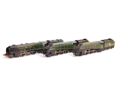 A collection of three original vintage Hornby Dublo 00 gauge model railway train set locomotives comprising 2x 60016 Silver K