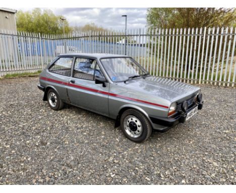 A special edition available in the final year of the MK1Õs production the Finesse came with a distinctive body stripe as well