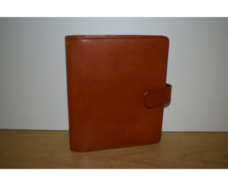 A Daines &amp; Hathaway leather filofax ring binder 23.5x20.5