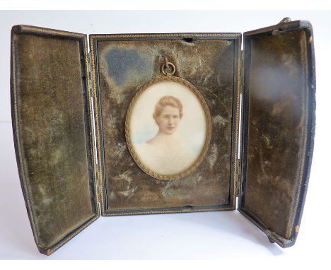A cased early 20th century female shoulder-length portrait study&nbsp;