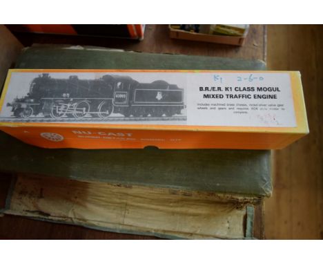 A Nu-Cast train model kit, boxed. 