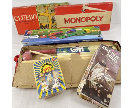 A collection of assorted vintage and modern boxed toys and board games. To include: Gunn &amp; Moore cricket set (in as new c