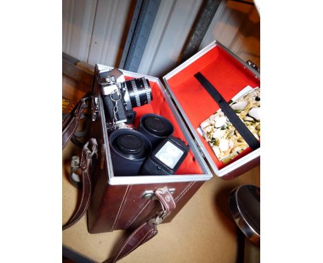 PRAKTICA FILM CAMERA. Cased Praktica LTL3 film camera with lenses and other assosciated equipment