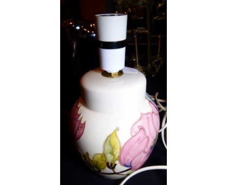 MOORCROFT LAMP BASE. Moorcroft Pink Magnolia lamp base H: 23 cm 
