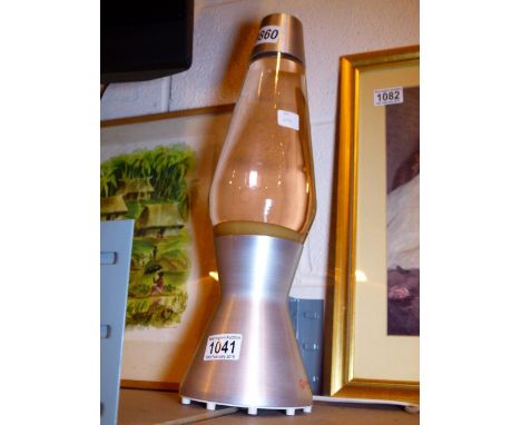 LAVA LAMP. Mathmos Lava lamp in working order, H: 43 cm