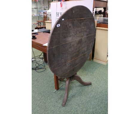 Georgian Tilt Top table on tripod base 