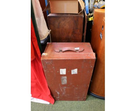 Brown Leather Travelling trunk 