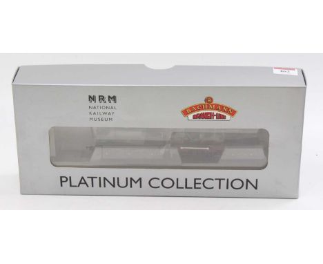 Bachmann Branch-Line Platinum Collection (NRM) 31-725 City of Truro 4-4-0 loco &amp; tender no.3717, brown chassis (M) (BM) w