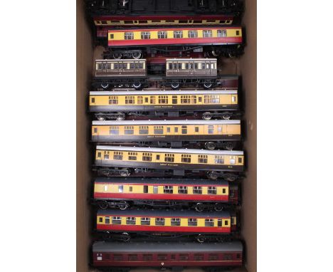 One box containing a quantity of various 00 gauge wagons and passenger stock to include Hornby, Triang, Bachmann and others, 