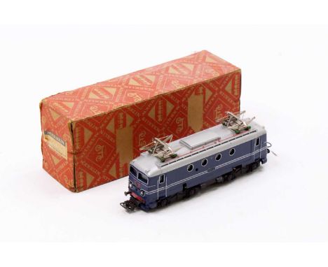 A Marklin HO gauge No. 3013/SEH800 double pantograph electric locomotive in blue, with No. 1101 to sides, housed in the origi