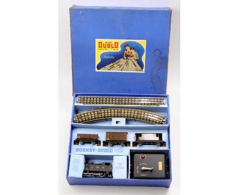EDG7 Hornby-Dublo 3-rail Tank Goods set comprising EDL7, 0-6-2 LMS 6917 black loco, sans-serif letters &amp; numbers (E) with