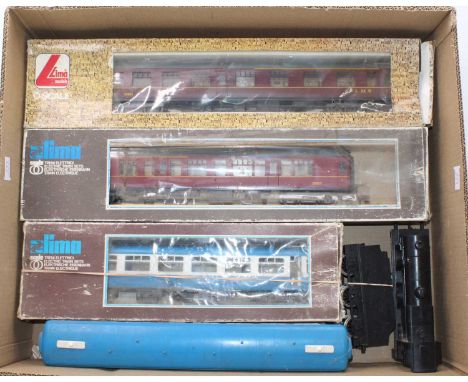 Lima &amp; Triang Big Big/Novo 0-gauge items: Lima 0-6-0 loco &amp; tender, overpainted black, all names &amp; numbers oblite