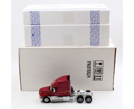 Franklin Mint 1/32nd scale diecast model of a 1994 Mack Cab Tractor Unit, as issued in the original box