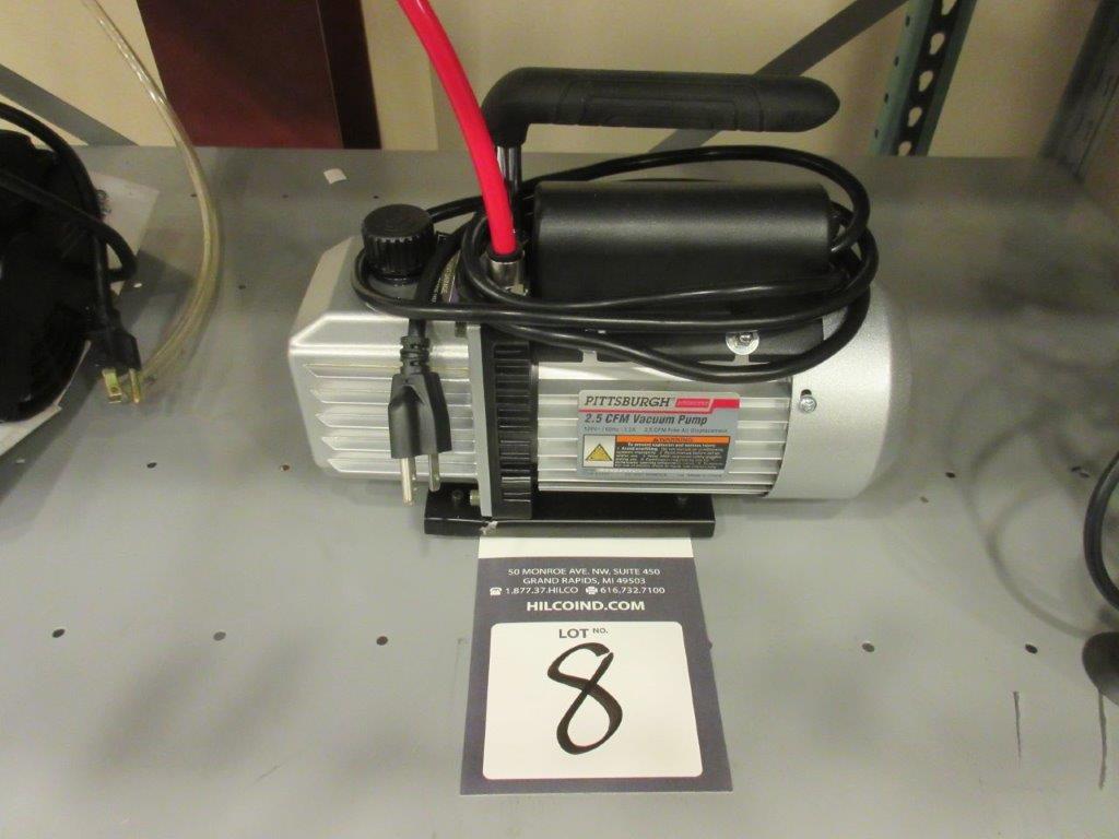 Pittsburgh 2.5 CFM Vacuum Pump, Serial Number B72991704 , 120 Volt