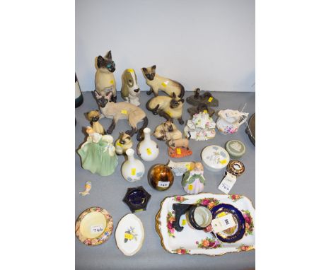 A collection of miscellaneous ceramic ornaments and other decorative china, by Royal Crown Derby; Wedgwood; Royal Doulton; Ro