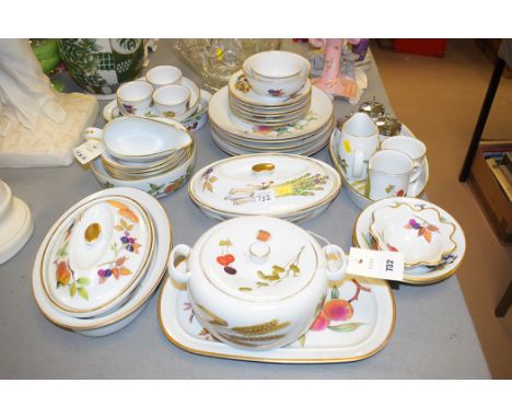 A quantity of Royal Worcester 'Evesham' pattern oven-to-table ware, comprising: dinner plates, tureens, side plates, dishes, 