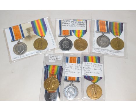 Five pairs of WWI General Service Medals, awarded to 58407 Private F. Rice, Northumberland Fusiliers; 19255 Private R. Bruce,