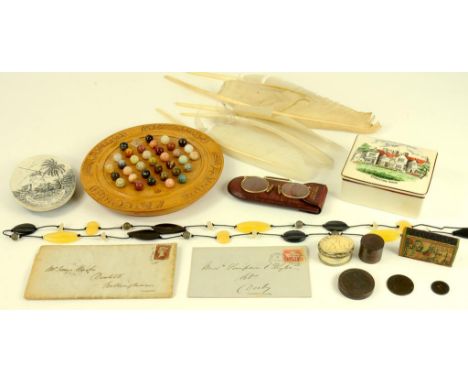A CARVED WOOD MINIATURE CRIBBAGE BOARD AND SET OF MARBLE BALLS, TWO COPPER BOXES FORMED FROM TWO 1797 'CARTWHEEL' PENNIES AND