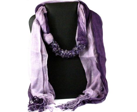 A cotton and amethyst bead necklace/ scarf, L. 140cm.