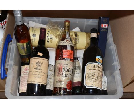 One Box of Assorted Alcohol comprising 1 x 1 Litre Bottle of ASBACH URALT Brandy, 38% vol. 1L, 1 x SANDEMAN ROYAL 10 Tawny Po