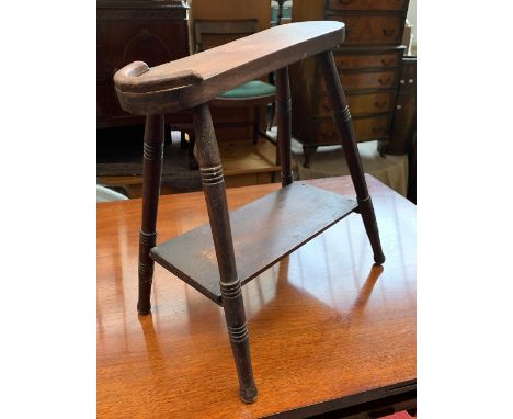 A small shoe polishing stand, approx. 40cmH 