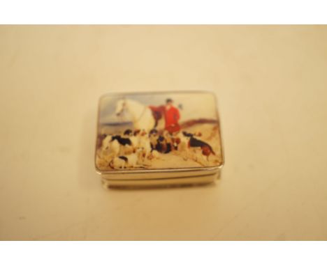 Enamel (The Hunt) silver pill box 