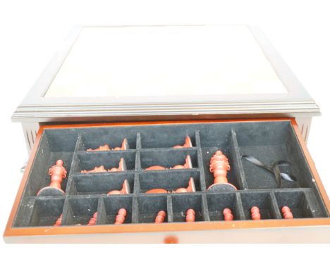 Good quality chess set board &amp; pieces - complete 