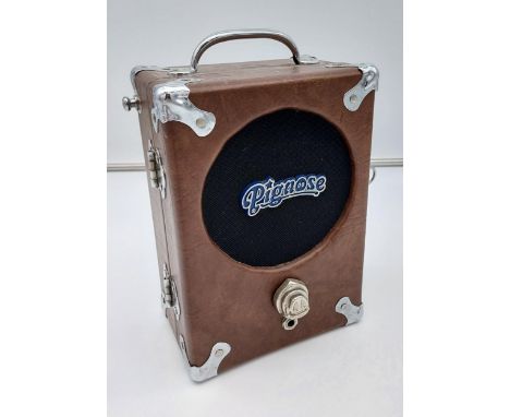 A Portable 'Pignose' amplifier. [Untested] 