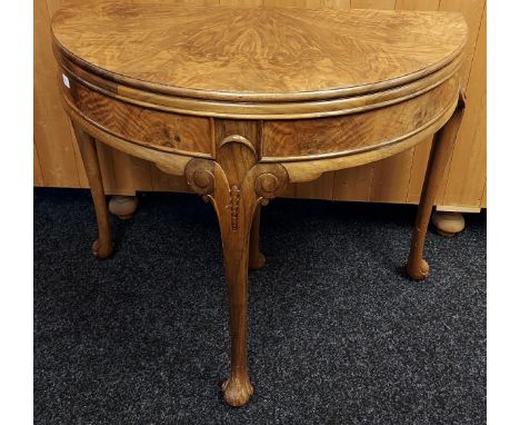 Antique style half moon console table, fold out section creating a round games table. [76cm in height, 92cm in diameter] 