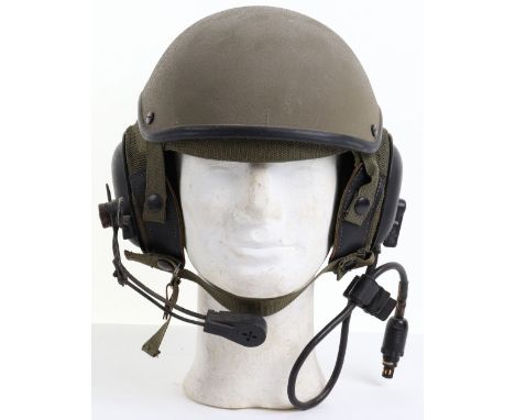 American Military Armoured Crewman’s Helmet and Microphone Set, being a Gentex combat helmet which is fitted with a MK-1697/G