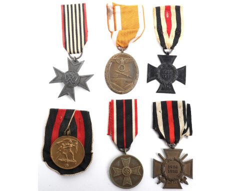 Selection of Imperial and WW2 German Medals, including West Wall medal, parade mounted 1st October medal, War Service medal, 