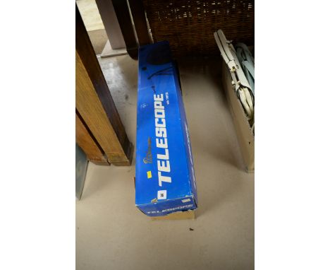 A Pathescope telescope with tripod, boxed.