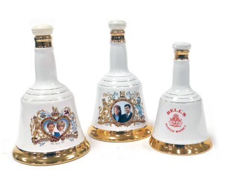 Three Bell's Scotch whisky royal commemorative decanters, comprising Prince Andrew and Sarah Ferguson 1986 decanter 75cl, Pri