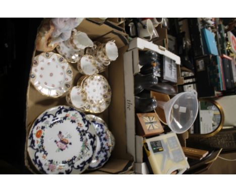 A TRAY OF SUNDRIES TO INCLUDE THREE CERAMIC PENGUINS TOGETHER WITH A TRAY OF CERAMICS (TRAYS NOT INCLUDED)One of the cups has