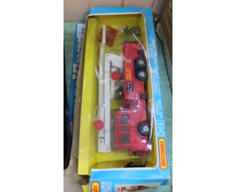 A Matchbox Superkings K39 fire engine (box as found)