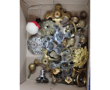A box of British helmet parts/spares including Home Service etc