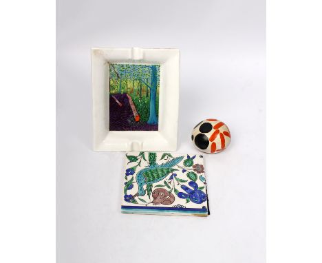 A souvenir ash tray 'David Hockney' Royal Academy of Arts plus other item