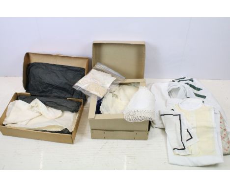 Collection of linens and lace to include a 1920s wedding dress (hand stitched), embroidered first world war handkerchiefs, la