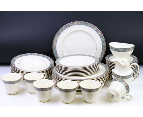 Royal Doulton 'Westgate' pattern dinner service, pattern no. H5243, to include teacups &amp; saucers, tea plates, dinner plat