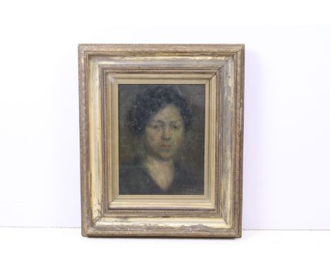 Attributed to Elfreda Bertrude Beaumont (1891 - 1987) head and shoulder portrait of a young woman, 26.5 x 20.5cm, gilt framed