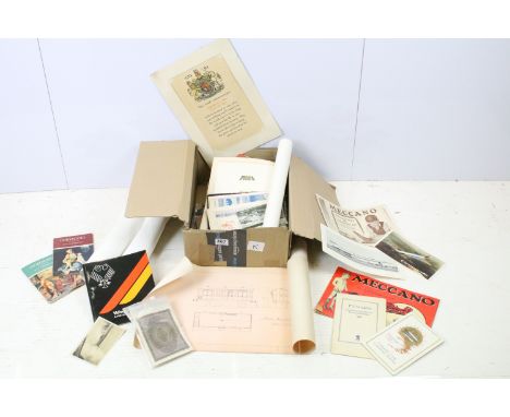 Assorted 20th Century ephemera to include P&amp;O cruises menu's, an alum of mid Century world stamps, assorted cigarette car