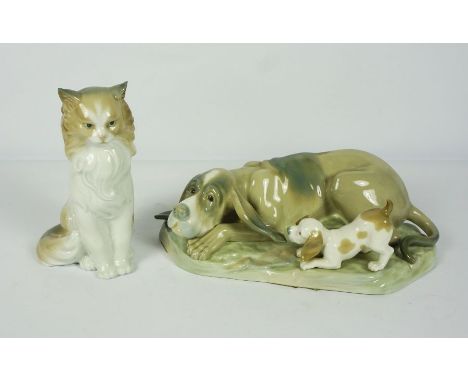 Nao Figure Group, Modelled as a dog and puppy, 36cm wide, Also with a Nao Figure of a Cat (2)