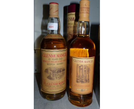 A 10 year old bottle of Glenmorangie Highland single malt whisky, 1 litre, 86º proof; another 10 year old bottle of Glenmoran
